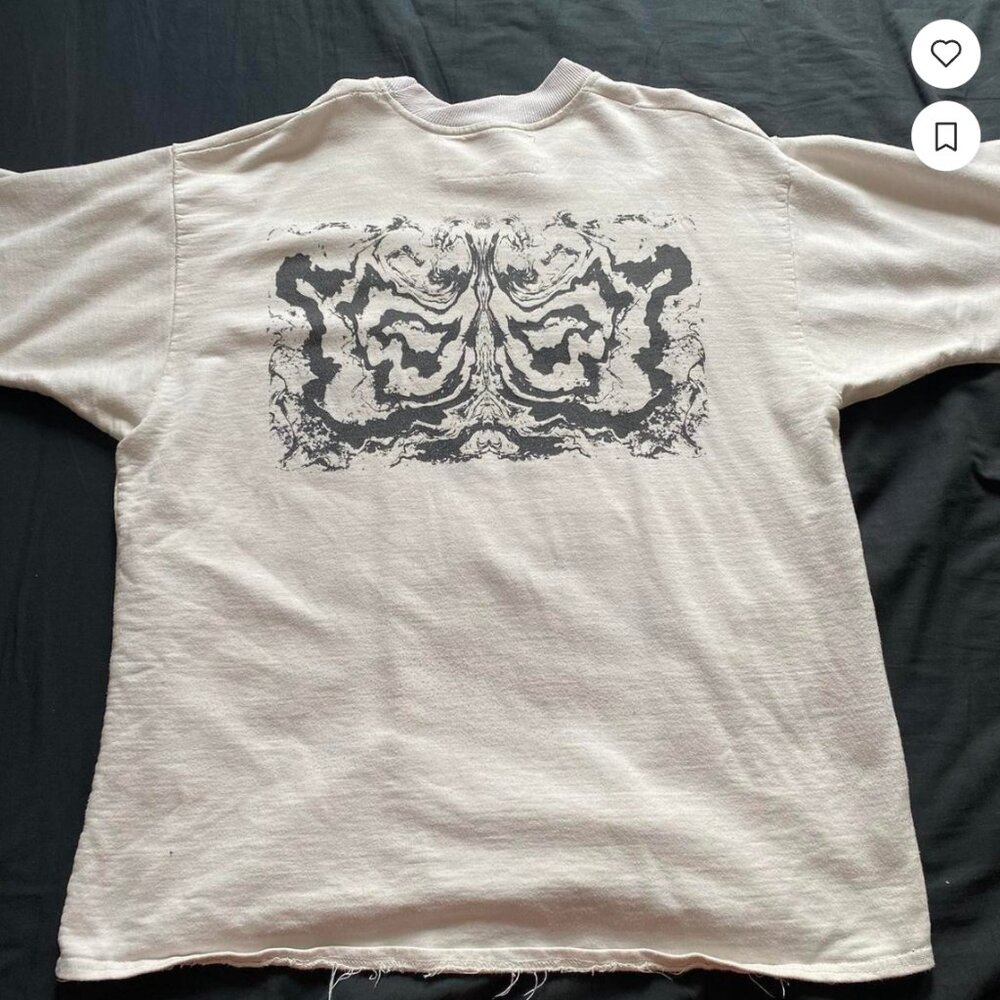 Oversized Graphic Tee